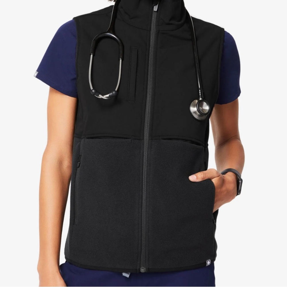 Figs Fleece Black Vest